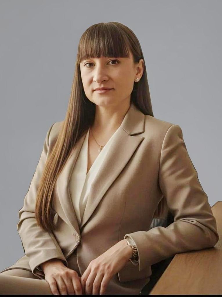 Максимова Надежда Евгеньевна.